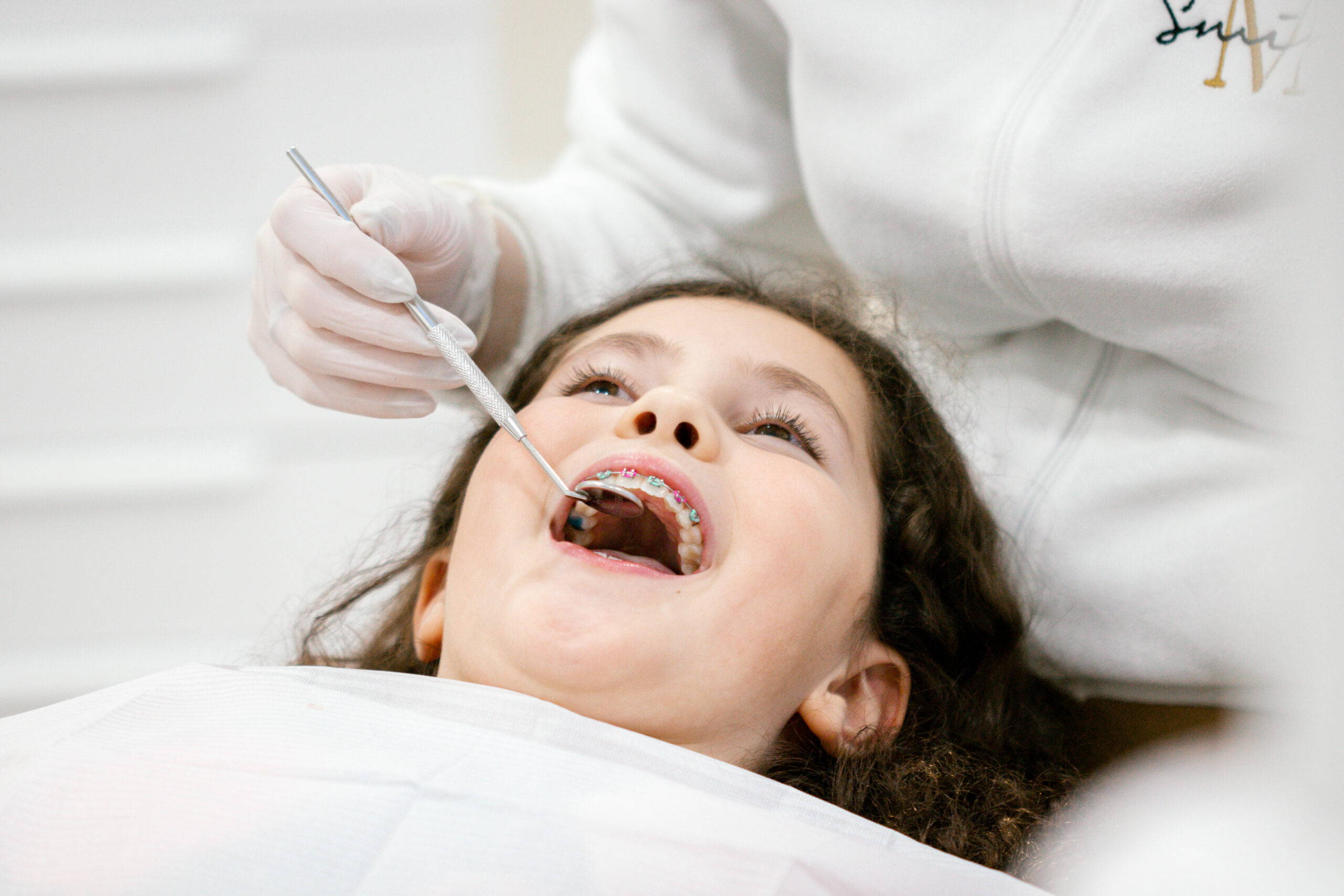 consulta de aplicação aparelho de correcção ortodontico